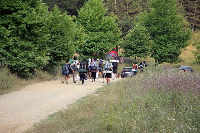 cesta k táboru